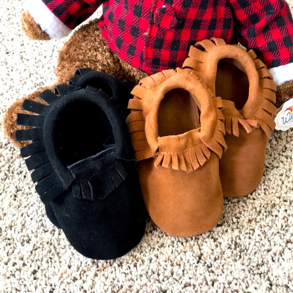 Leather toddler moccasin, baby moccasins, moccasin - Picture 1 of 3